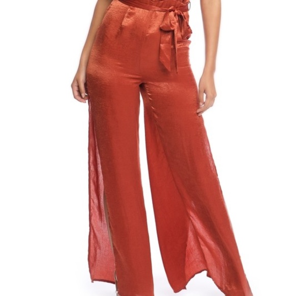 V-Neck Ruffle Satin Women's Jumpsuit - Picture 5 of 5